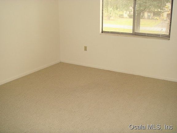 5th image of 500 Bahia Cir #B