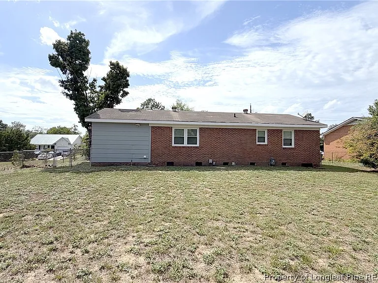 3257 Vardaman Ave — Photo 2