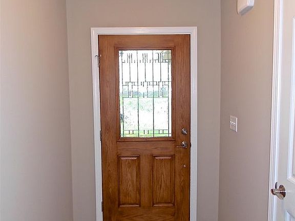 3rd image of 2394 Eppingham Dr