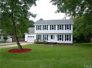 8428 Wyndridge Dr, Apex, NC 27539