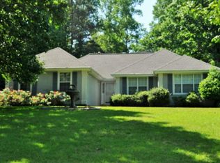2757 Still Lake Dr, Acworth, GA