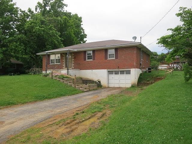 1st image of 537 Melanie Ln
