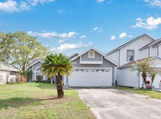 9826 Surrey Ridge Rd, Orlando, FL 32825