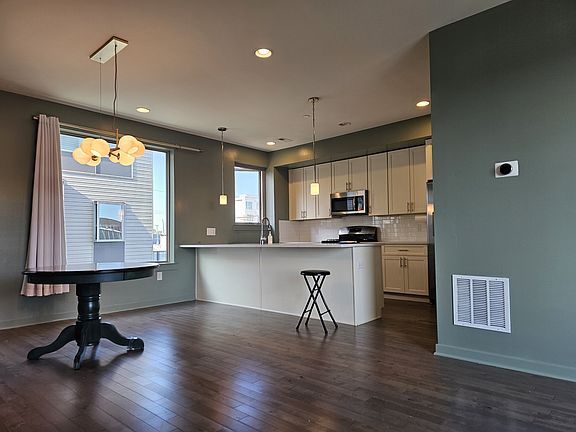 2nd image of 2103 Kensington Ave