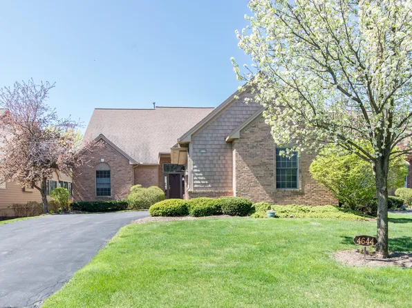 4644 Sawgrass Dr E, Ann Arbor, MI 48108