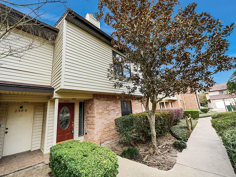 2588 Bering Dr — Photo 47