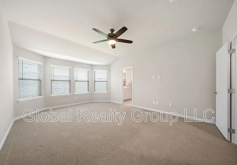 1220 Ella Xing — Photo 20