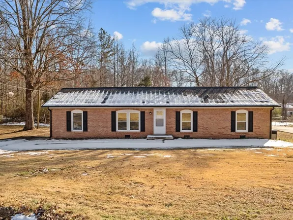 742 Arrowhead Dr, New Johnsonville, TN 37134