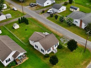 701 Lewis St, Tappahannock, VA 22560