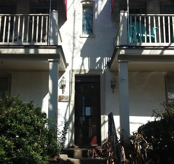 3320 Ellwood Ave.* — Photo 1