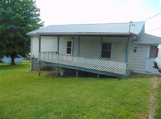127 Spencer Ave, Spencer, WV 25276