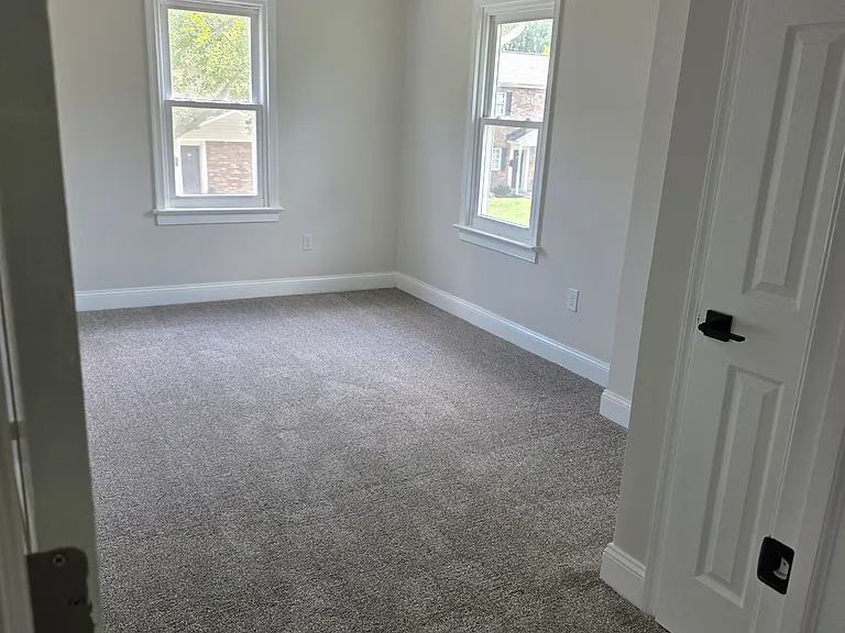 412 Winston St — Photo 15