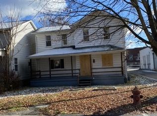 61 Kiski Ave, Leechburg, PA 15656