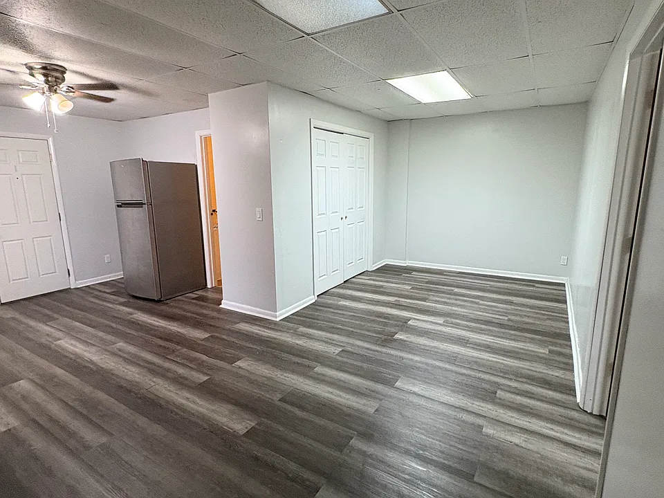 107 Sanford St #107