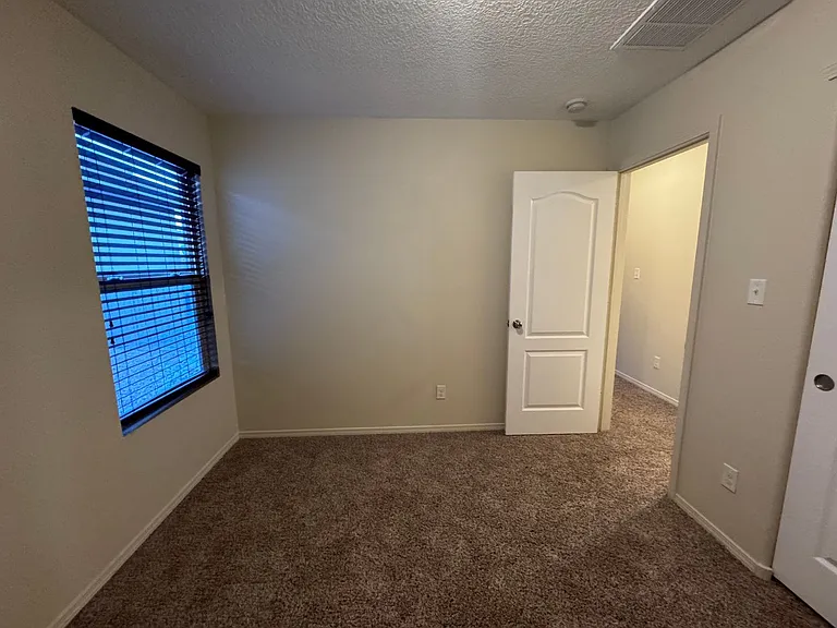 950 Desert Senna Ave SW — Photo 10