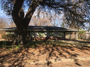 226 Teresa Dr, Greenville, MS 38701