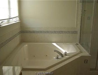 3rd image of 19008 Noble Oak Dr