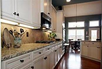 3rd image of 8092 Canonbury Dr