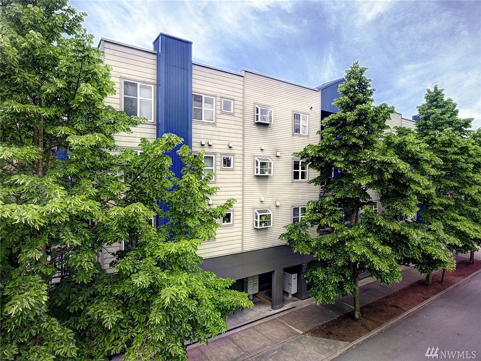1st image of 12345 Roosevelt Way NE APT 412
