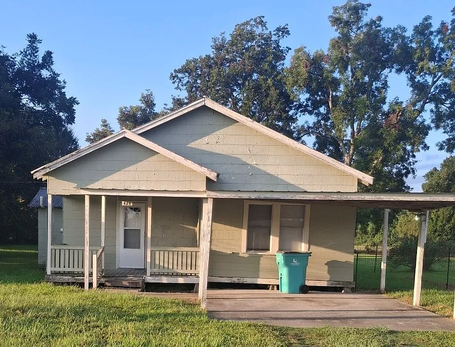 424 E Martin Luther King Drive - 1 — Photo 2