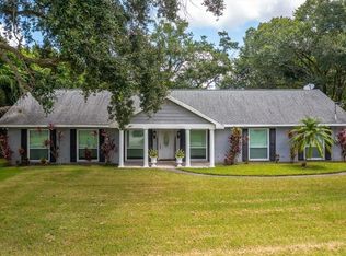 1714 Woodhaven Dr, Brandon, FL 33510
