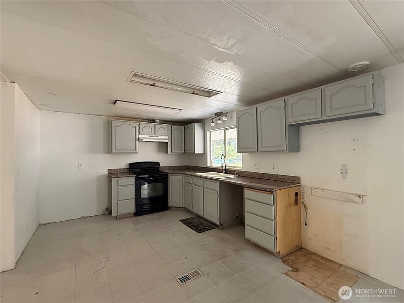 3rd image of 11316 SE 226th Street
