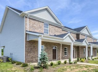 57 School House Rd, Versailles, KY 40383