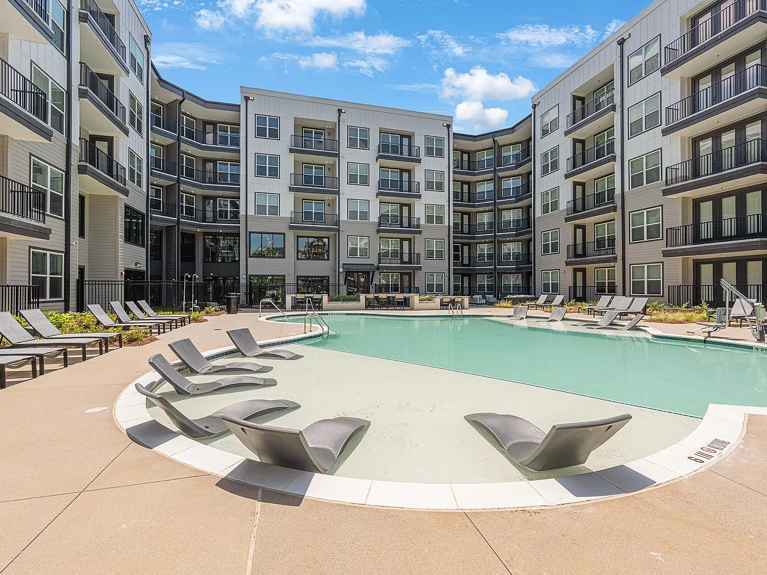 Conclave at Sugar Hill Apartments and Townhomes — Photo 2