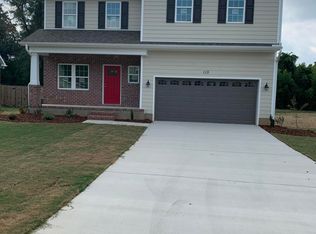 115 Medlin Rd, Pinehurst, NC 28374