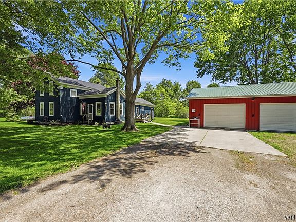 3rd image of 8840 Fisk Rd