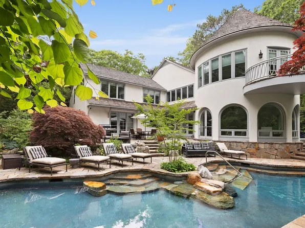 112 Georgica Close Rd, East Hampton, NY 11937