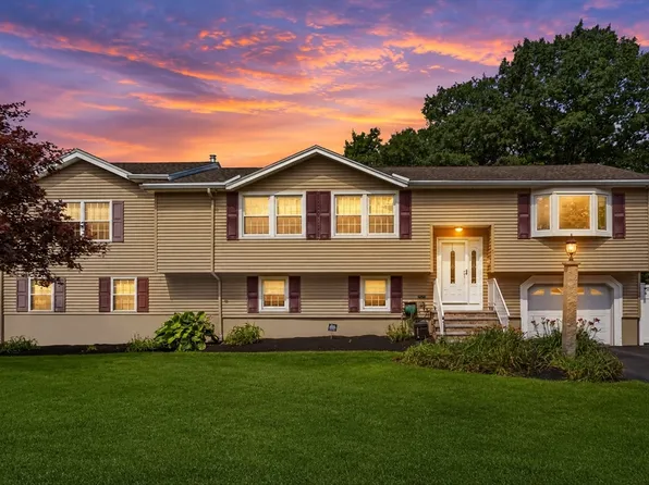 1 Gleason Rd, Burlington, MA 01803
