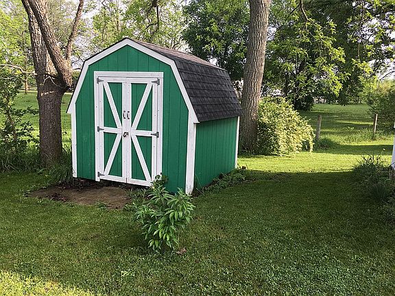 3rd image of 133 Maplewood Ln #133