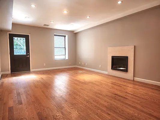 Rented by Abode Residential LLC | media 2