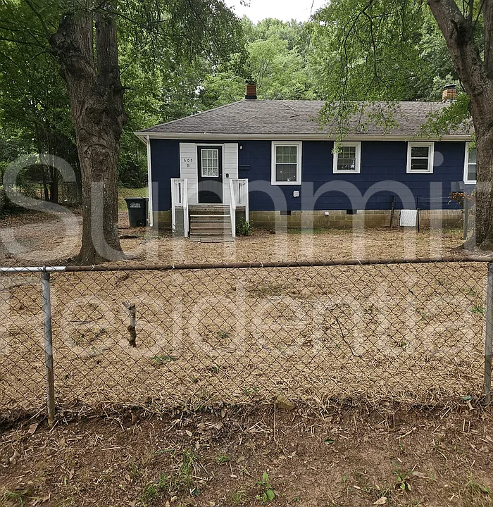 605 Betty St #B