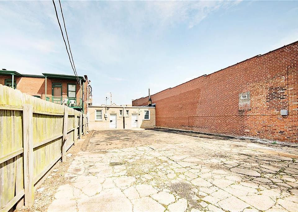 2nd image of 5228 Gravois Ave