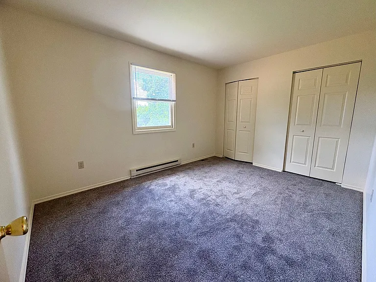10 Mary Dr — Photo 12