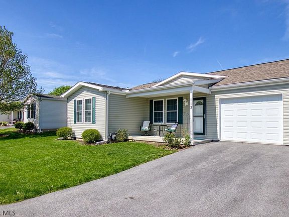 2nd image of 113 Lily Pearl Dr