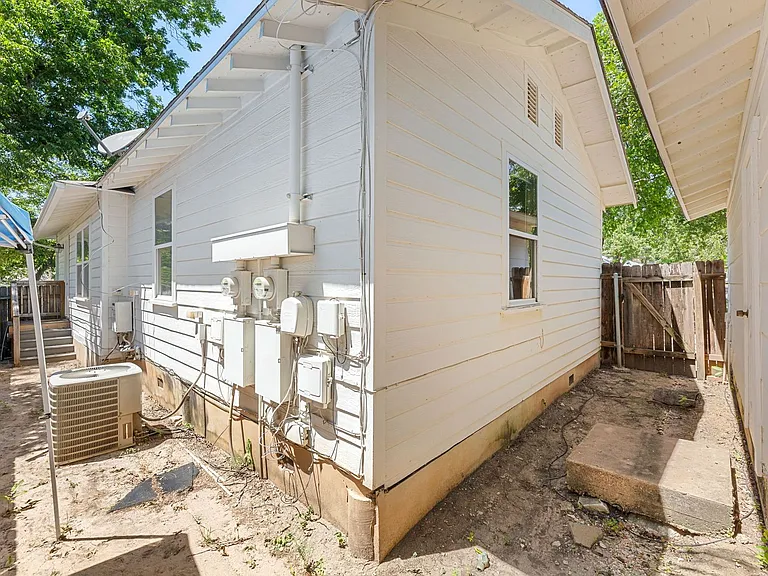 4805 Evans Ave #B — Photo 37