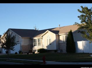 5743 S Vista Ridge Way, Kearns, UT 84118