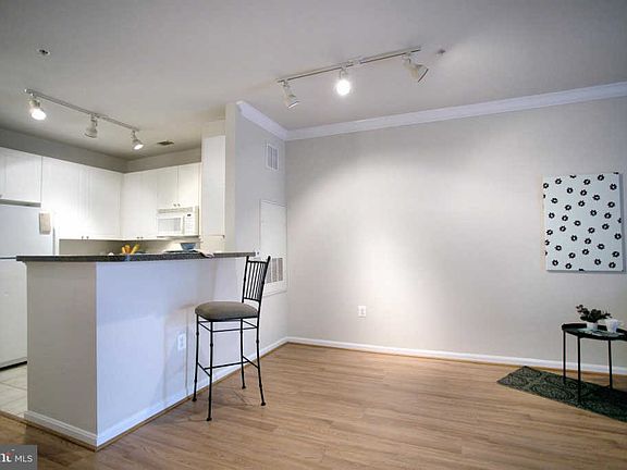 2nd image of 2791 Centerboro Dr APT 284