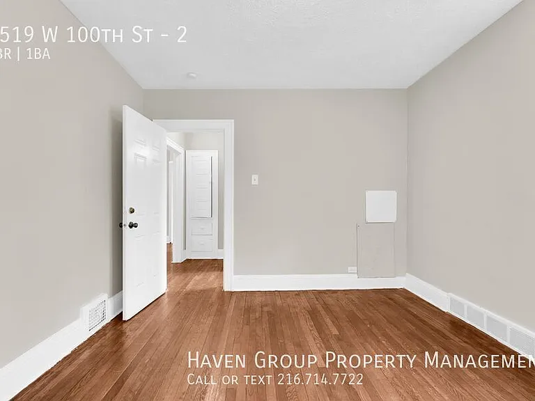 3519 W 100th St #2 — Photo 15