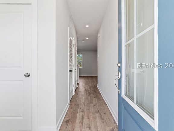 5th image of 447 Rifle Rd