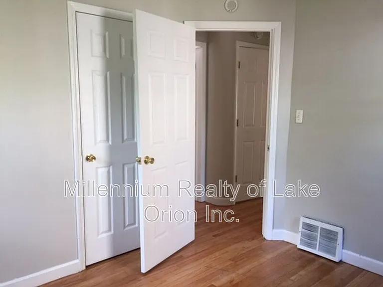 959 Berwick Blvd — Photo 9