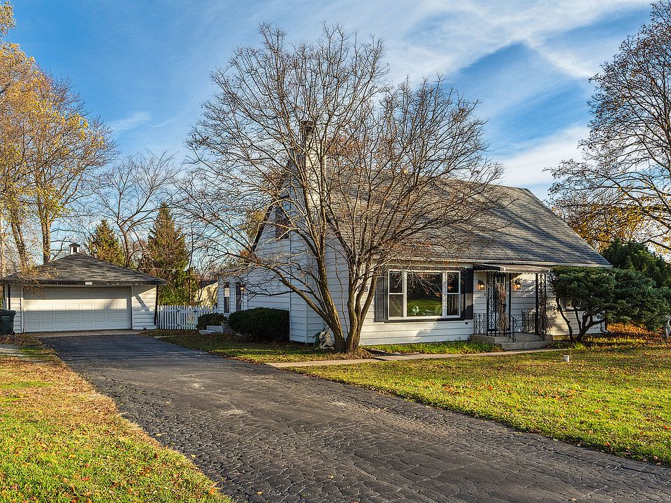 1st image of 17223 Oketo Ave