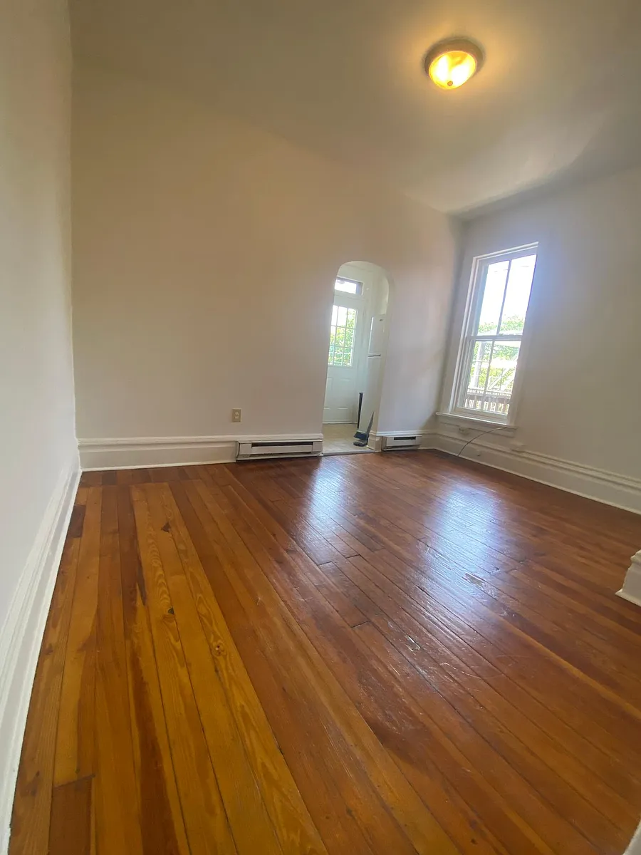 Building Photo - 1622 N 3rd St #2