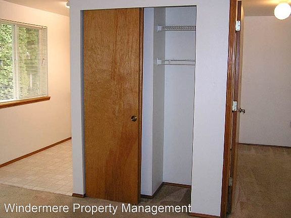 4th image of 3415 Northwest Ave APT 207