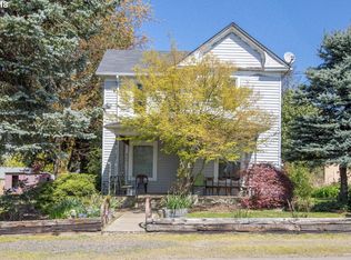 640 E 2nd St, YAMHILL, OR
