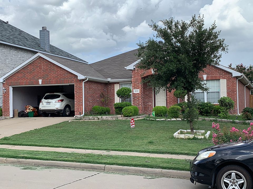 2nd image of 3512 Tamarack Dr