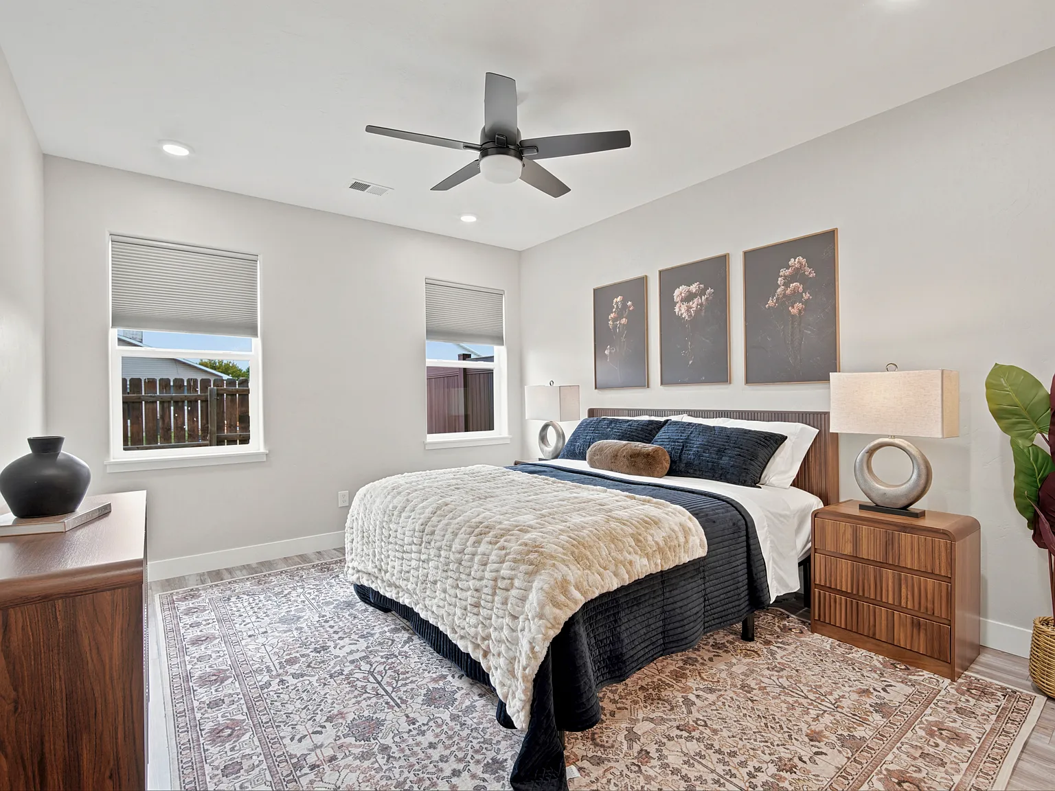 419 Kallen Ct — Photo 4